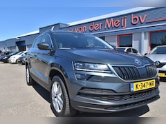 Skoda Karoq - 1.0 TSI Business Edition Plus , TREKHAAK , CLIMATR , NAVI , A UITRIJ CAM , PDC V+A ,