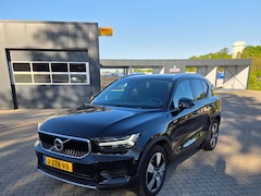 Volvo XC40 - 1.5 T3 Momentum