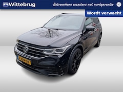 Volkswagen Tiguan - 1.4 TSI eHybrid R-Line Business+ / Pano / 360 Camera / Navigatie / App connect / Lichtmeta