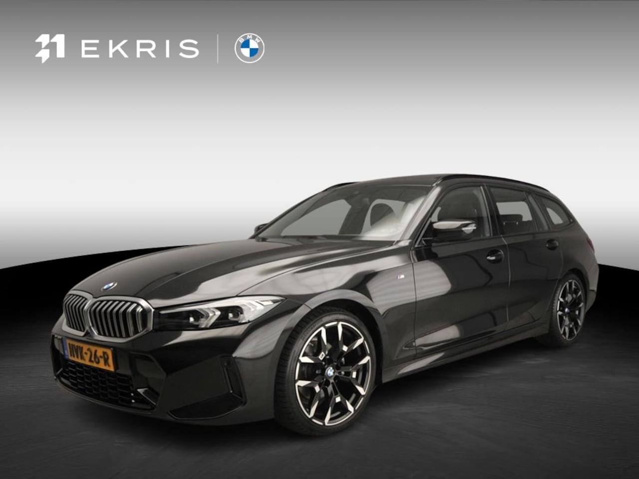 BMW 3-serie Touring - 320i | M-Sportpakket | LED | Leder | Navigatie | Schuifdak | Trekhaak | Stoelverwarming | - AutoWereld.nl