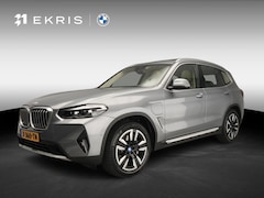 BMW X3 - xDrive30e | LED | Navigatie | Schuifdak | Sportstoelen | PDC | DAB | Hifi speakers | Alu 1