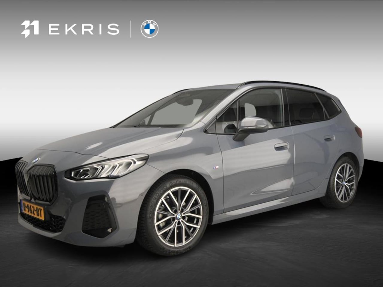 BMW 2-serie Active Tourer - 218i | M-Sportpakket | LED | Leder | Navigatie | Sportstoelen | Shadow line | DAB | Alu 18 - AutoWereld.nl