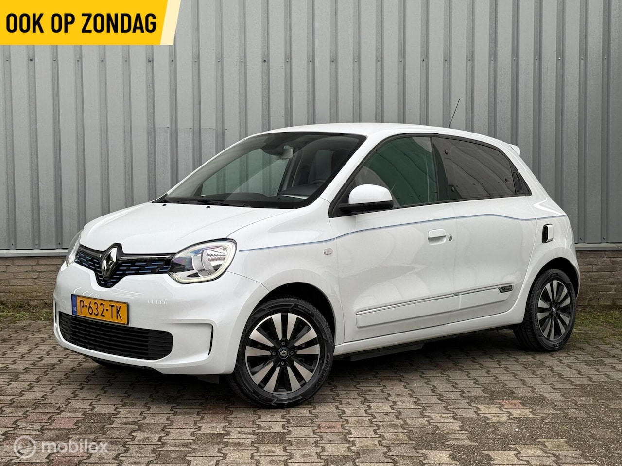 Renault Twingo Z.E. - R80 Intens | PDC | Stoelverw. | Carplay - AutoWereld.nl