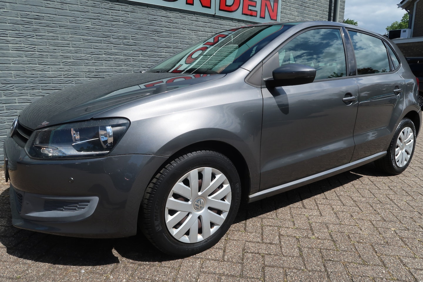 Volkswagen Polo - 1.4-16V Comfortline Bij ons bedrijf vanaf 2012 in onderhoud geweest - AutoWereld.nl