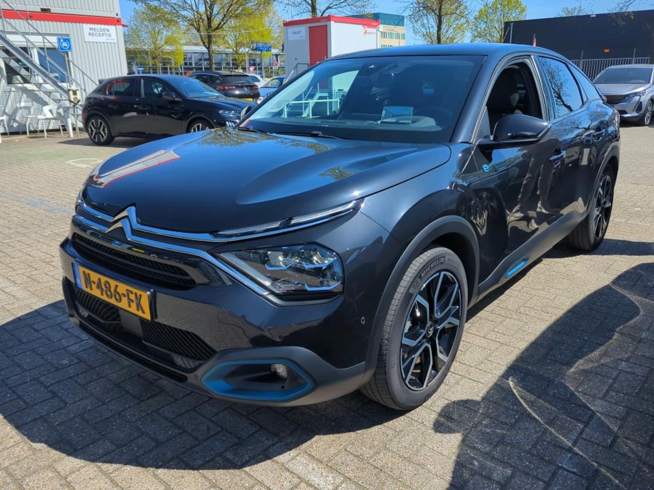 Citroën Ë-C4 - Shine 50 kWh | Achteruitrijcamera | Apple Carplay/Android Auto|telefoonintegratie premium - AutoWereld.nl