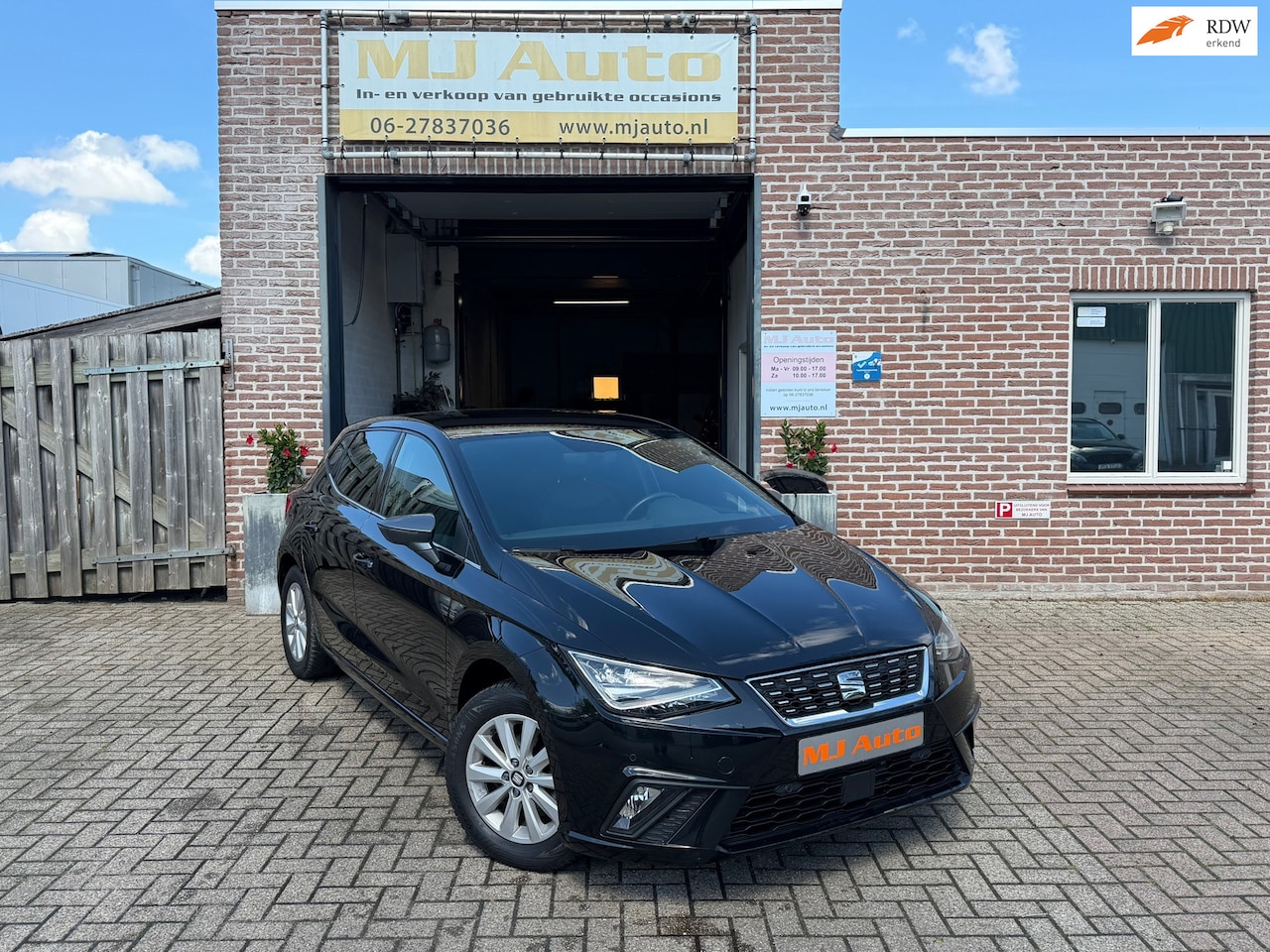 SEAT Ibiza - 1.0 TSI Excellence LED virtual carplay/android cruise control key less - AutoWereld.nl