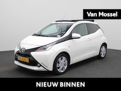 Toyota Aygo - 1.0 VVT-i x-wave | Cruise Control | Achteruitrijcamera | Bluetooth | Keyless | Airco | Bi