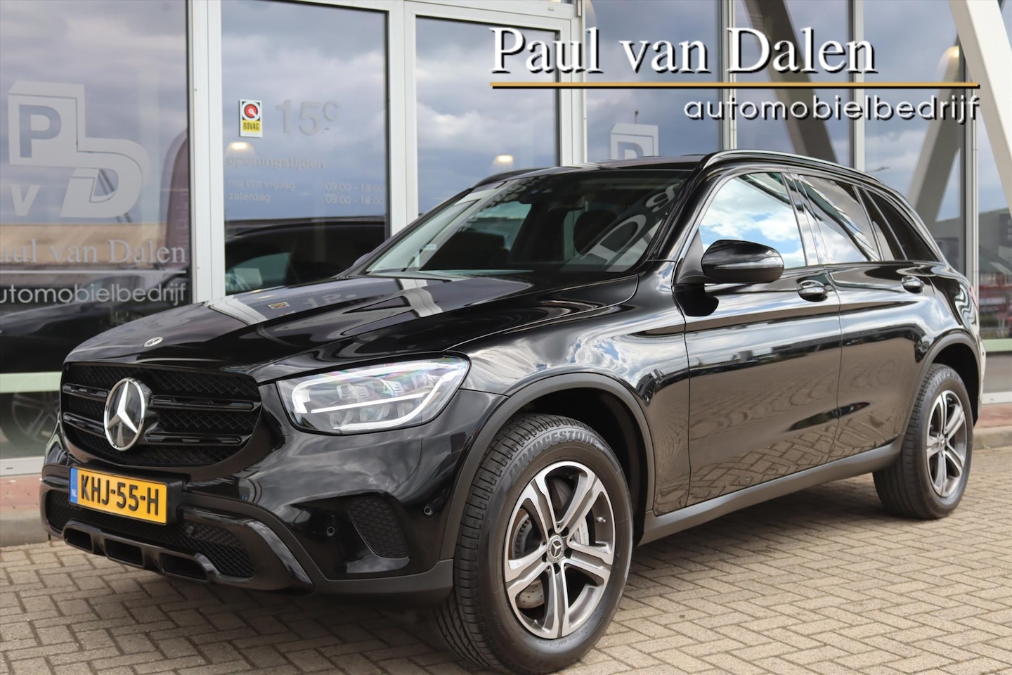 Mercedes-Benz GLC-klasse - GLC300e 320PK 4MATIC AUTOMAAT9 BLACK E.D. Trekhaak | Navi | Led | Camera | Carplay/Android - AutoWereld.nl