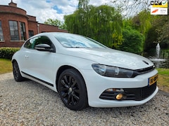 Volkswagen Scirocco - 1.4 TSI sport AIRCO/cruise