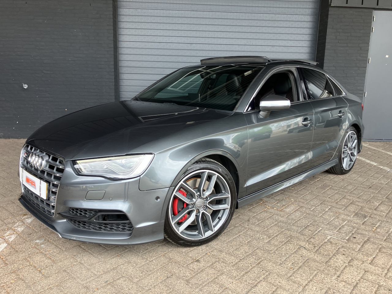 Audi S3 - QUATTRO MATRIX XENON PANO RS3 STOELEN - AutoWereld.nl