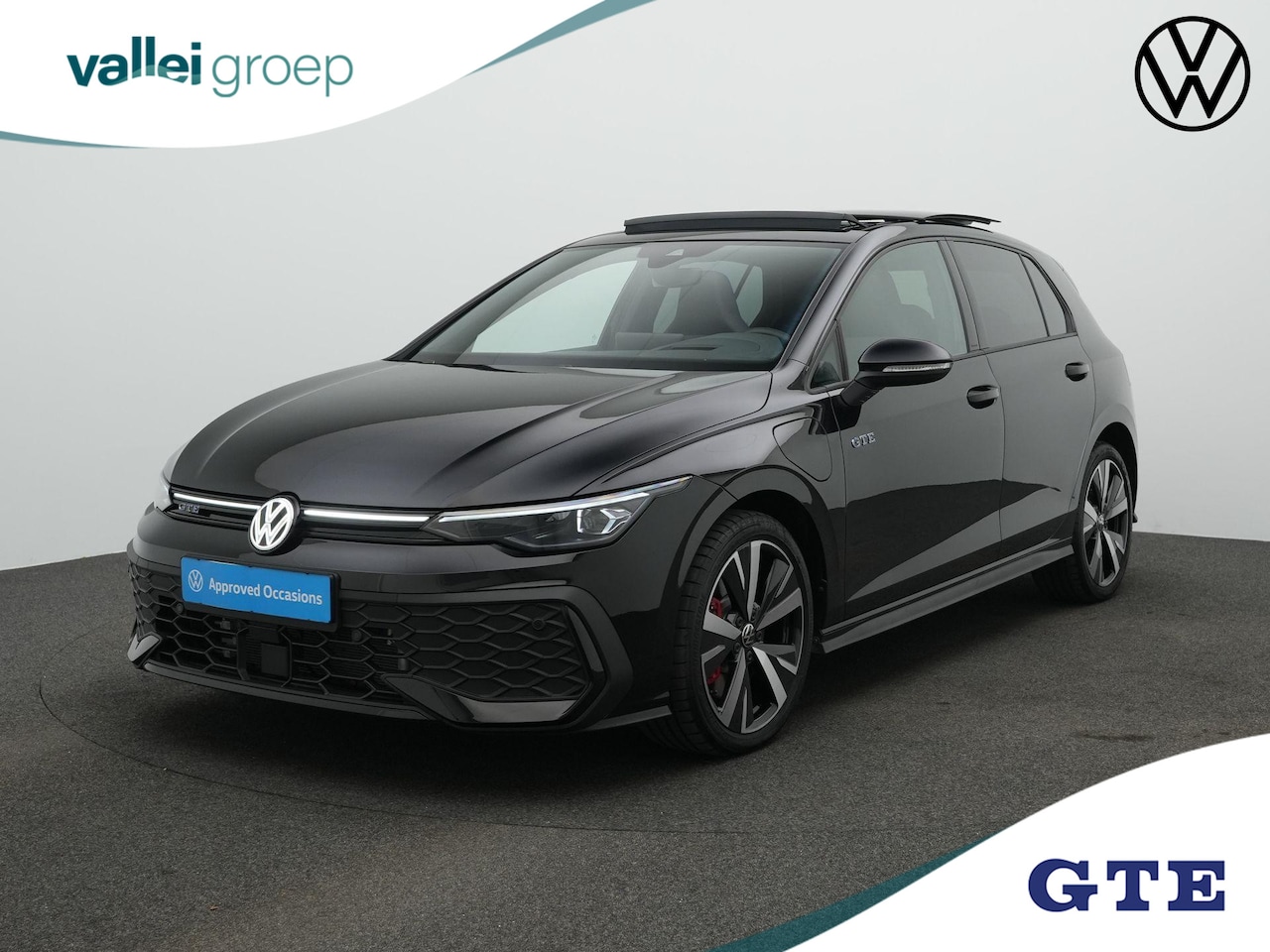 Volkswagen Golf - 1.5 eHybrid 272 pk GTE | Panoramadak | Head-up display | IQ Light | Stuur-/stoelverwarming - AutoWereld.nl