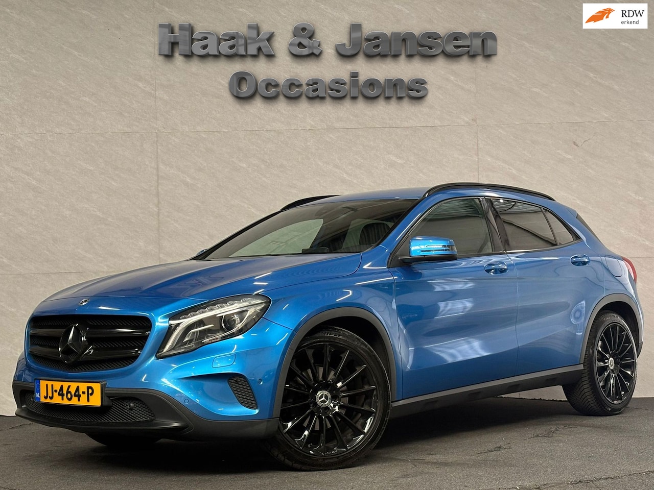 Mercedes-Benz GLA-Klasse - 180 d Lease Edition Automaat Navi - AutoWereld.nl