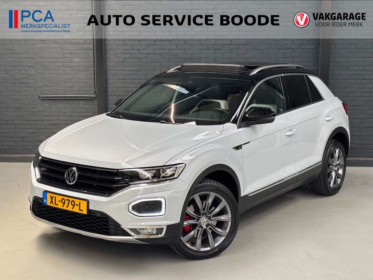 Volkswagen T-Roc - 1.5 TSI (150 pk) Sport R-Line automaat - panoramadak - trekhaak - digitale cockpit - AutoWereld.nl