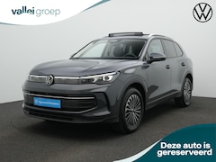 Volkswagen Tiguan - 1.5 eHybrid 204 pk Life Edition | Panoramadak | Trekhaak | 360 Camera | IQ Light | Stuur-/