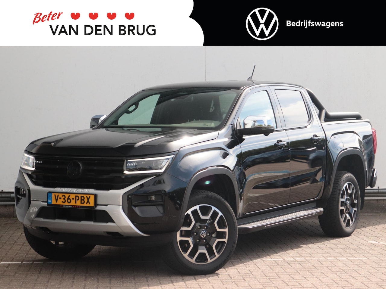 Volkswagen Amarok - 3.0 TDI V6 204pk 4Motion Aventura | Harman / Kardon | Roll bar | 360 Camera | Treeplanken - AutoWereld.nl