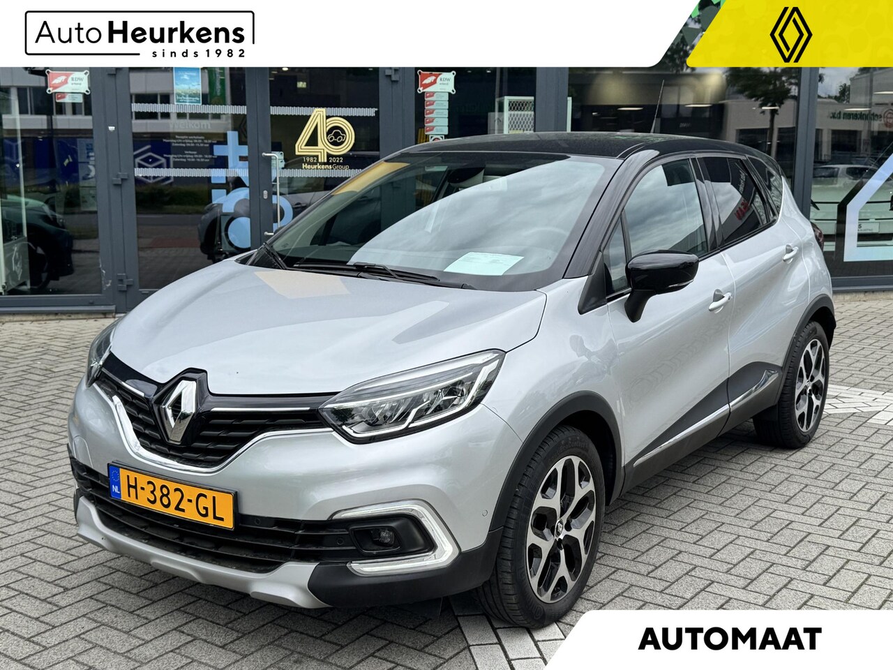 Renault Captur - TCe 130 Intens l AUTOMAAT l two-tone l achteruitrijcamera - AutoWereld.nl