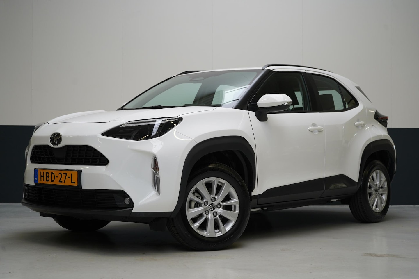Toyota Yaris Cross - 1.5 Hybrid 115 Active | Camera | Carplay | Adaptive cruise | Climate control - AutoWereld.nl