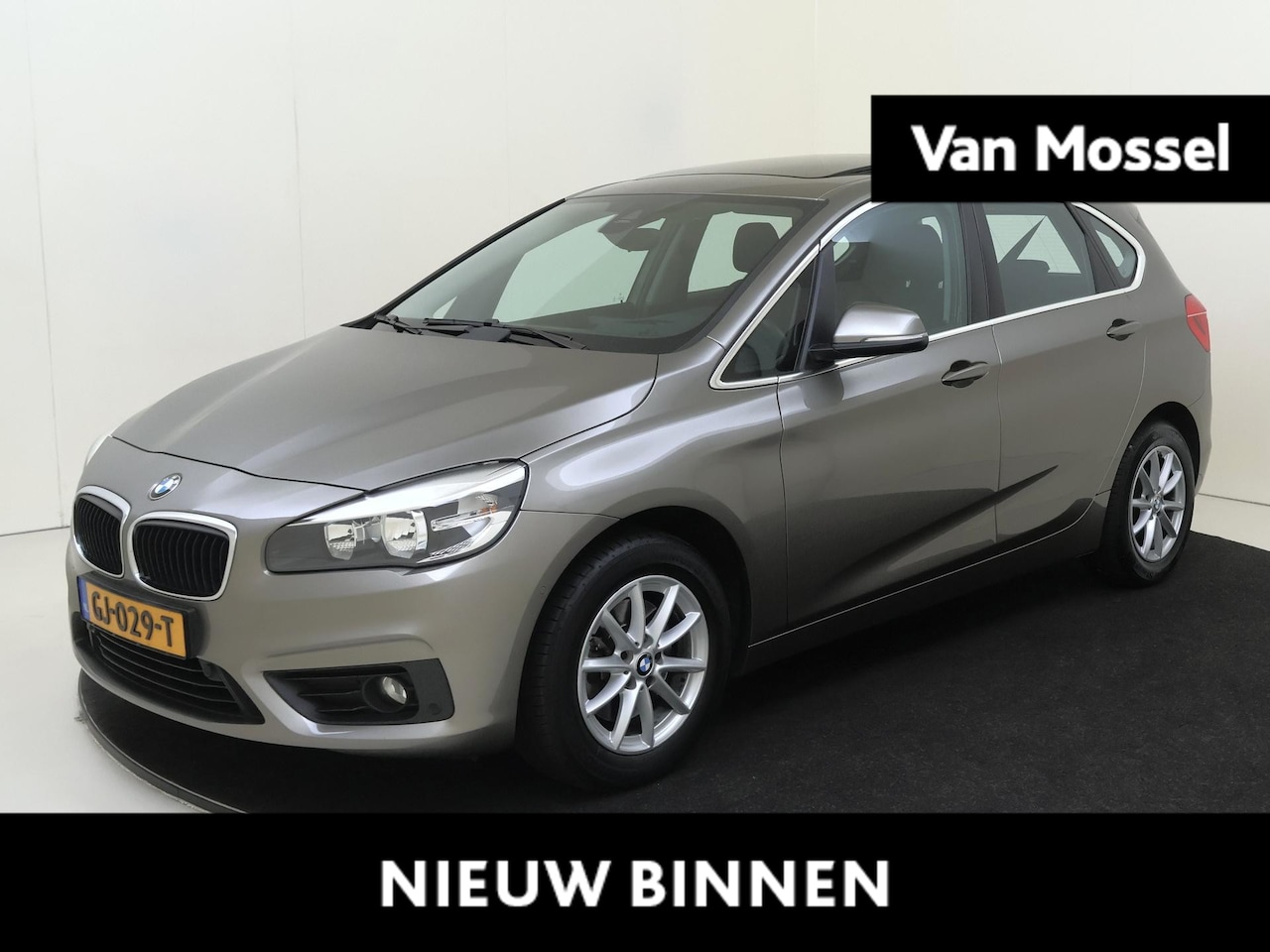 BMW 2-serie Active Tourer - 218i Essential | Business-pakket | achteropkomend verkeer waarschuwing | airco automatisch - AutoWereld.nl