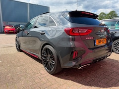 Kia Cee'd - CEED 1.6 T-GDi GT, Pano, JBL, Memory