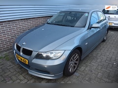 BMW 3-serie - 318i Business Line