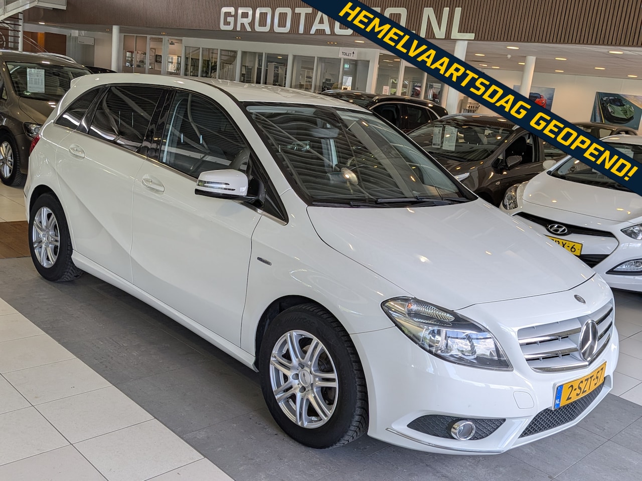 Mercedes-Benz B-klasse - 180 Ambition Airco, Cruise Control, Stuurbekrachtiging - AutoWereld.nl