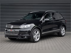 Volkswagen Touareg - 3.0 TDI R-line Luchtv-Dynaudio-Trekh-Standkachel