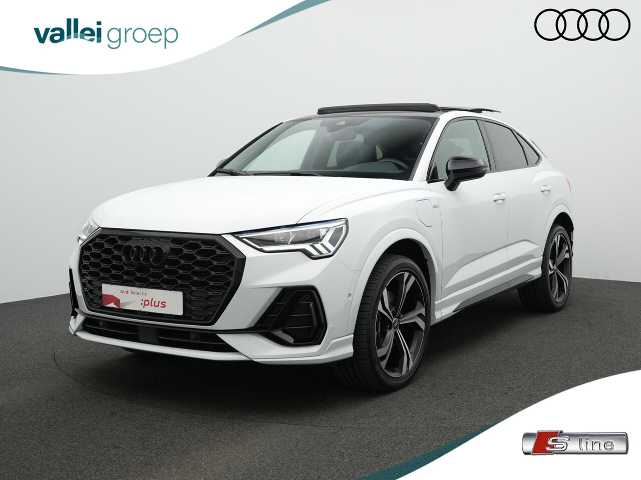 Audi Q3 Sportback - 45 TFSI e 245 pk S-Line | Panoramadak | Trekhaak | Geheugenstoel | Leder/alcantara | Sonos - AutoWereld.nl