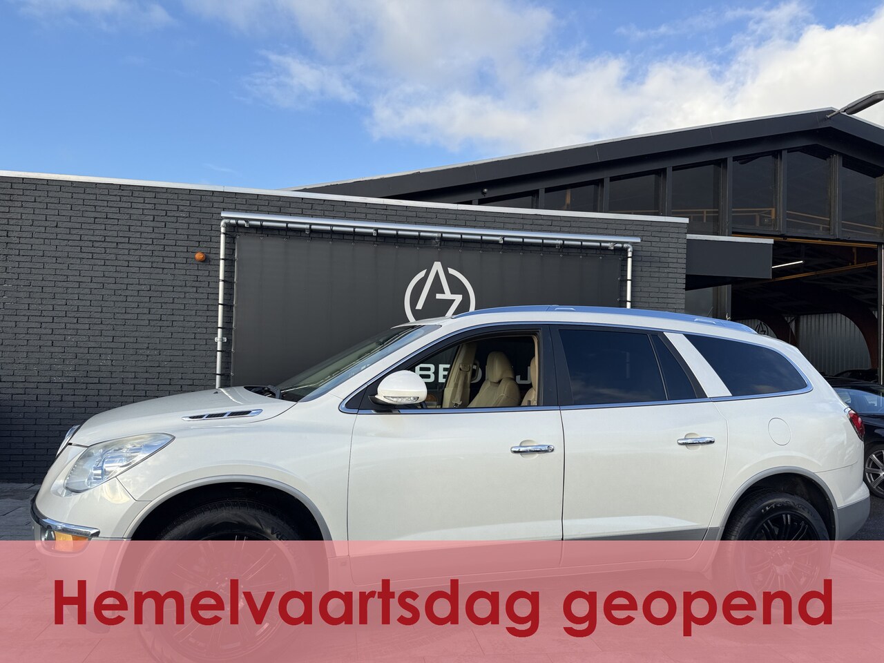 Buick Enclave - 3.7 V6 *7Persoons* Automaat*Sport*leder*trehaak 7 Persoons - AutoWereld.nl