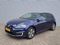 Volkswagen e-Golf - e-Golf | SOH waarde accu is 92, 5 % | Parkeersensoren V+A | Cruise control adaptief | Navi