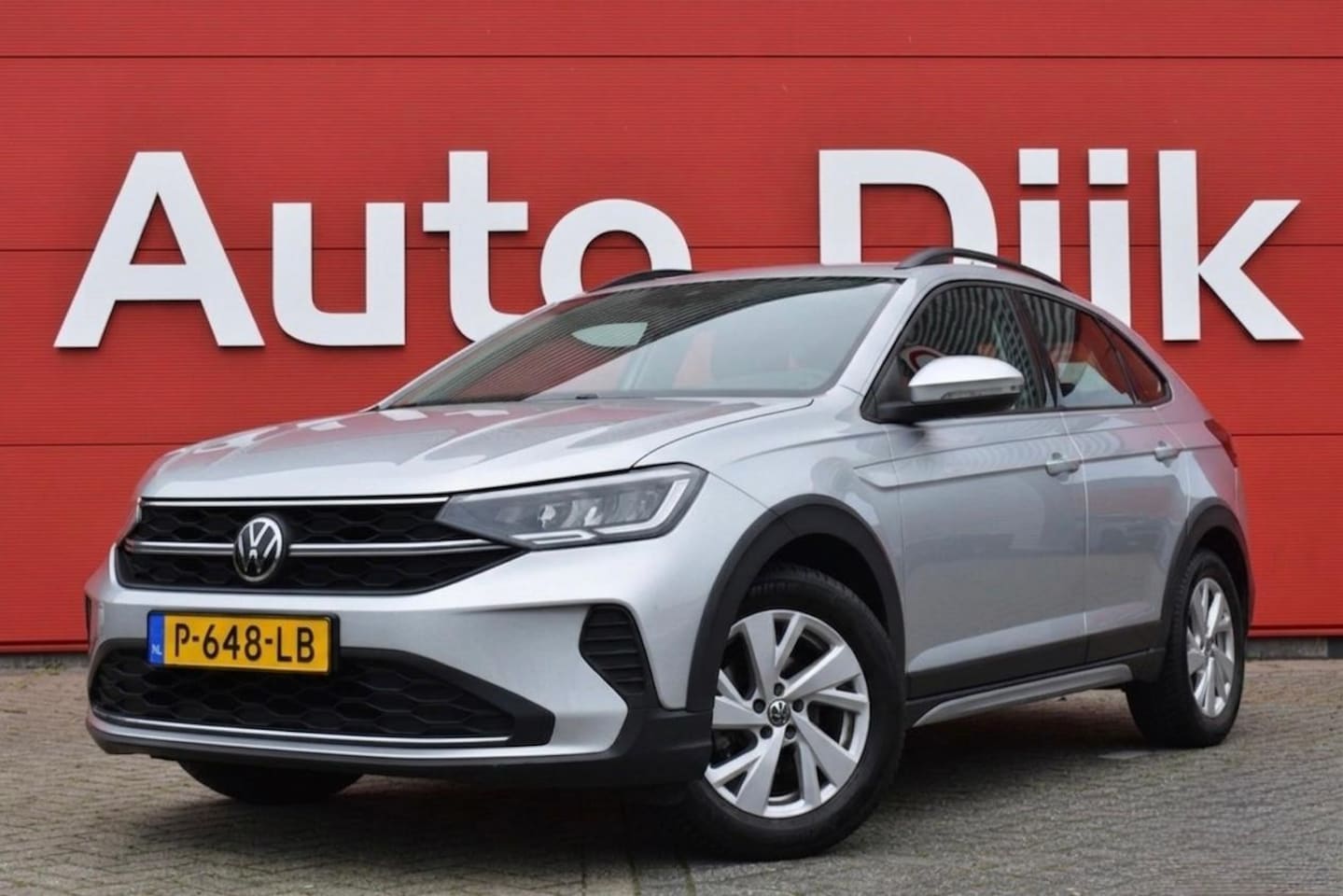 Volkswagen Taigo - 1.0 TSI Life LED | Virtual Cockpit | Carplay | Adapt. Cruise | Airco | DAB | LMV - AutoWereld.nl