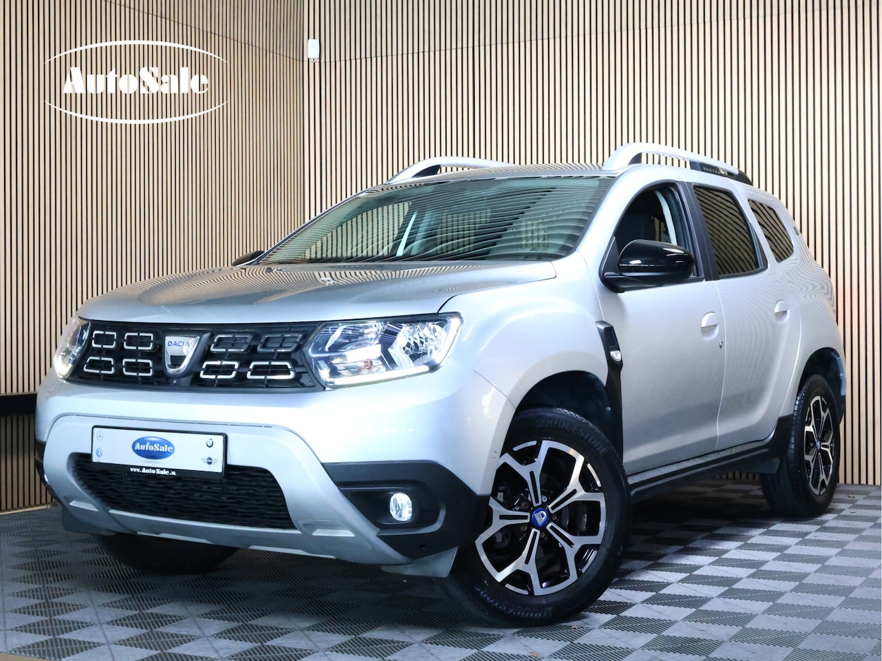 Dacia Duster - 1.3 TCe Prestige 33000 KM !! NAVI CAMERA PDC CLIMA "21 - AutoWereld.nl