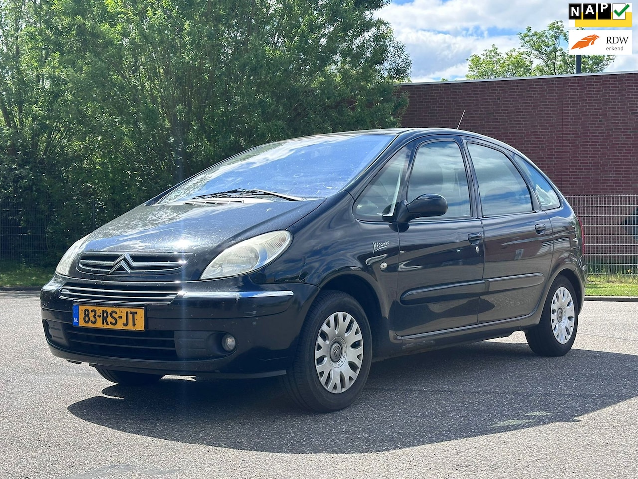 Citroën Xsara Picasso - 1.8i-16V Attraction Carplay*Cruise*Airco*Trekhaak*APK* - AutoWereld.nl