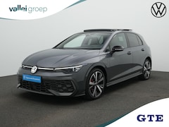 Volkswagen Golf - 1.5 eHybrid 272 pk GTE | Panoramadak | Trekhaak | Head-up display | 360 Camera | IQ Light