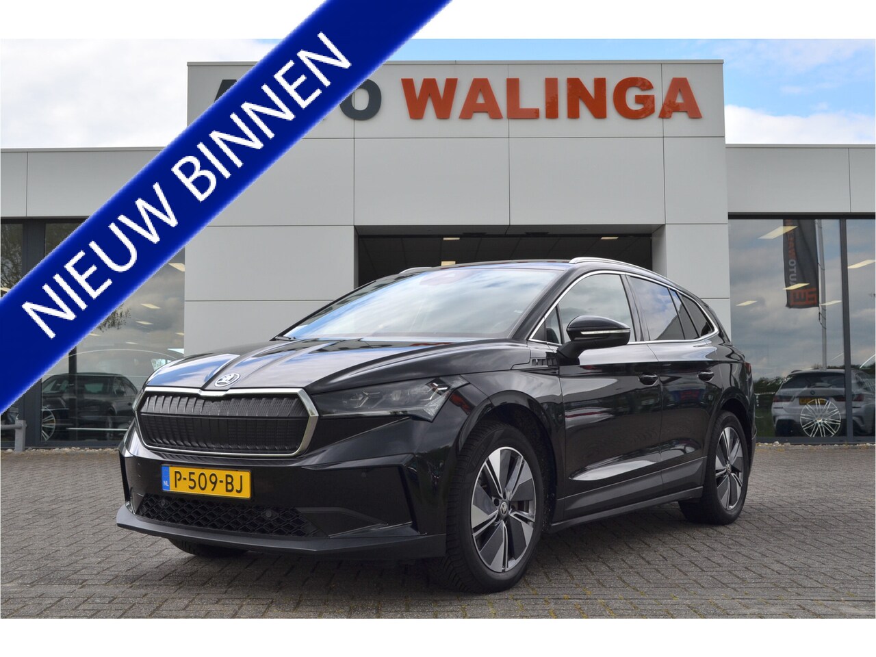 Skoda Enyaq iV - 80 SOH 96% Stoel-stuurverwarming | Navigatie | Carplay | Camera | Warmtepomp - AutoWereld.nl