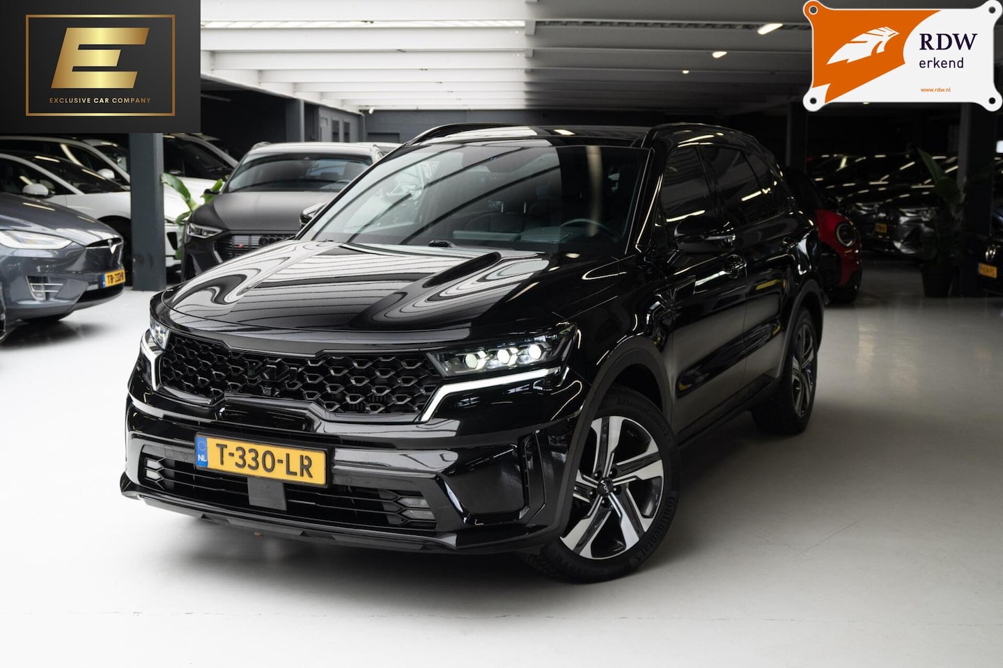 Kia Sorento - 1.6 T-GDi Plug-in Hybrid 4WD ExecutiveLine 7p. 1.6 T-GDI Plug-in Hybrid 4WD ExecutiveLine 7p. | Panoramadak - AutoWereld.nl