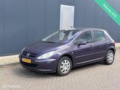 Peugeot 307 - 1.6-16V XS