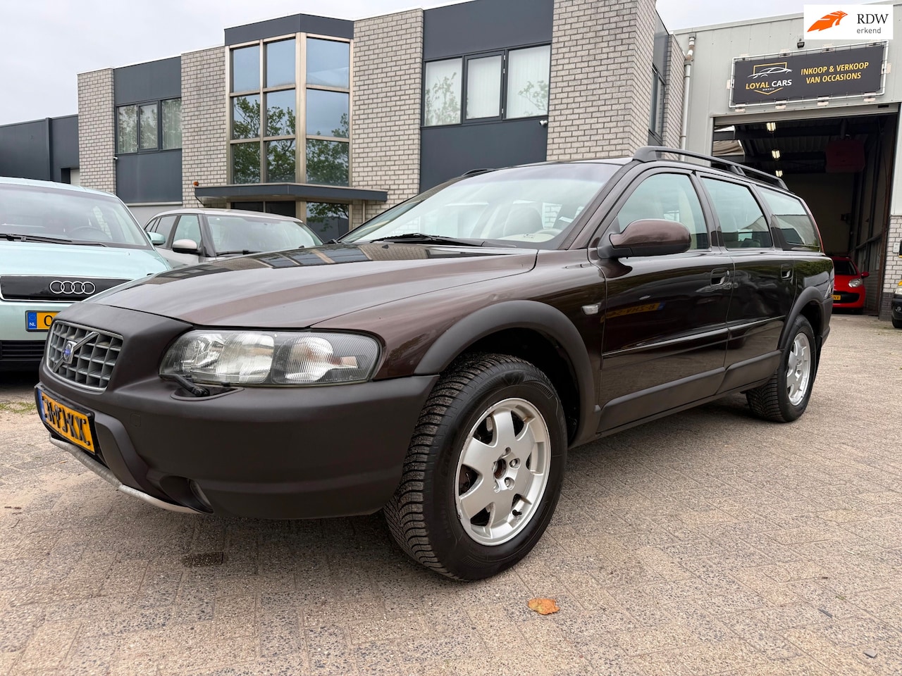 Volvo V70 Cross Country - 2.4 T Ocean Race LPG Clima Automaat - AutoWereld.nl
