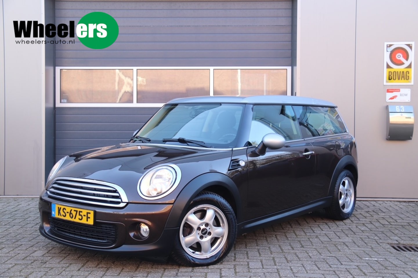 MINI Clubman - Mini Stoelverwarming, Parkeerhulp, Cruise 1.6 Cooper Pepper - AutoWereld.nl