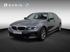 BMW 3-serie - Sedan 318i Executive | Model Sport Line | Sportstoelen | 17''
