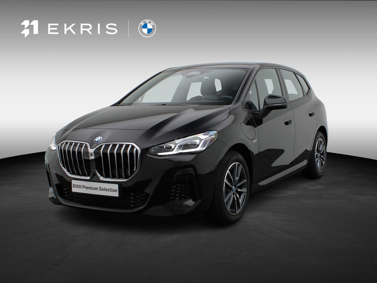BMW 2-serie Active Tourer - 230e xDrive M Sportpakket | Harman Kardon | Head-Up Display | Driving Assist Plus | Innova - AutoWereld.nl