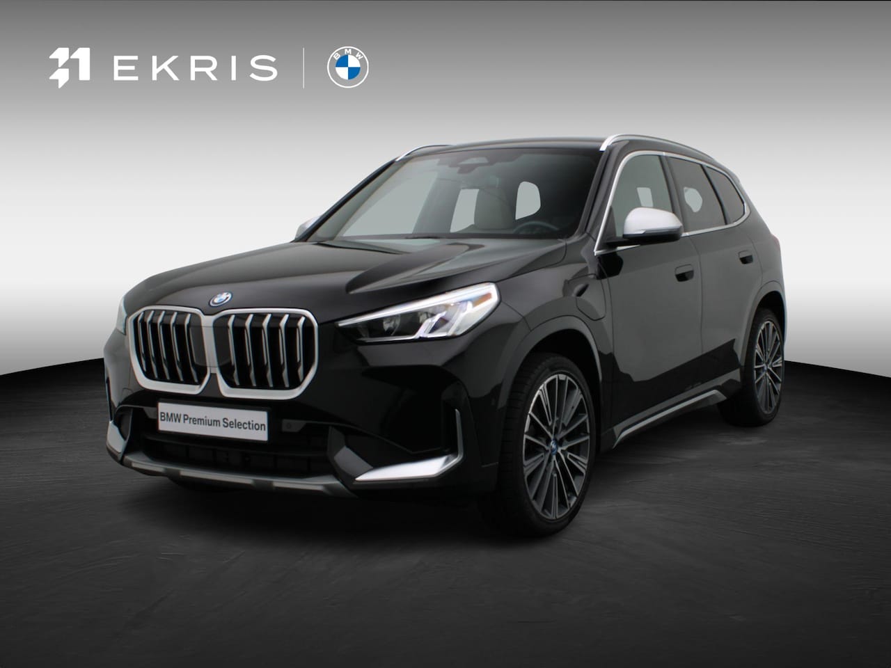 BMW X1 - xDrive25e xLine | Stuurwielrand Verwarmd | Achteruitrijcamera | Sportstoelen | DAB | Harma - AutoWereld.nl