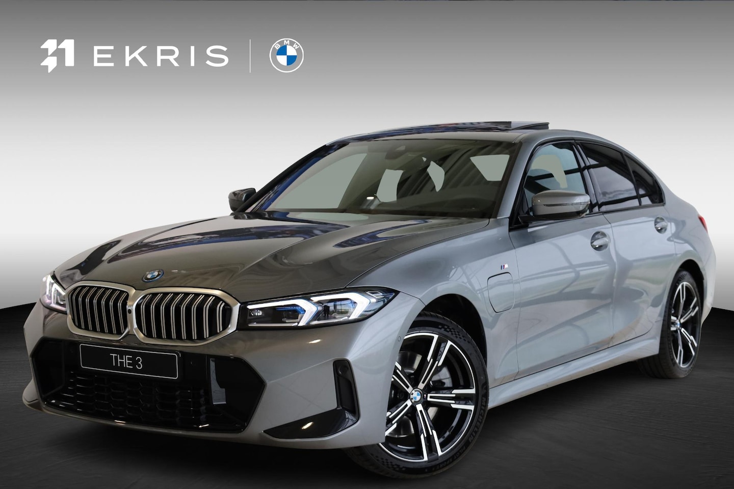 BMW 3-serie - 330e M Sport Edition M Sportpakket | Innovation Pack | Comfort Pack | Trekhaak - AutoWereld.nl