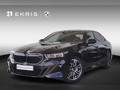 BMW i5 - eDrive40 | cruise control adaptief met Stop&Go | Glazen Panoramadak | Headup Display | Ico