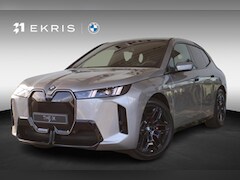 BMW iX - xDrive45 M Sportpakket Pro | Innovation Pack | Panoramadak Sky Lounge | Harman Kardon