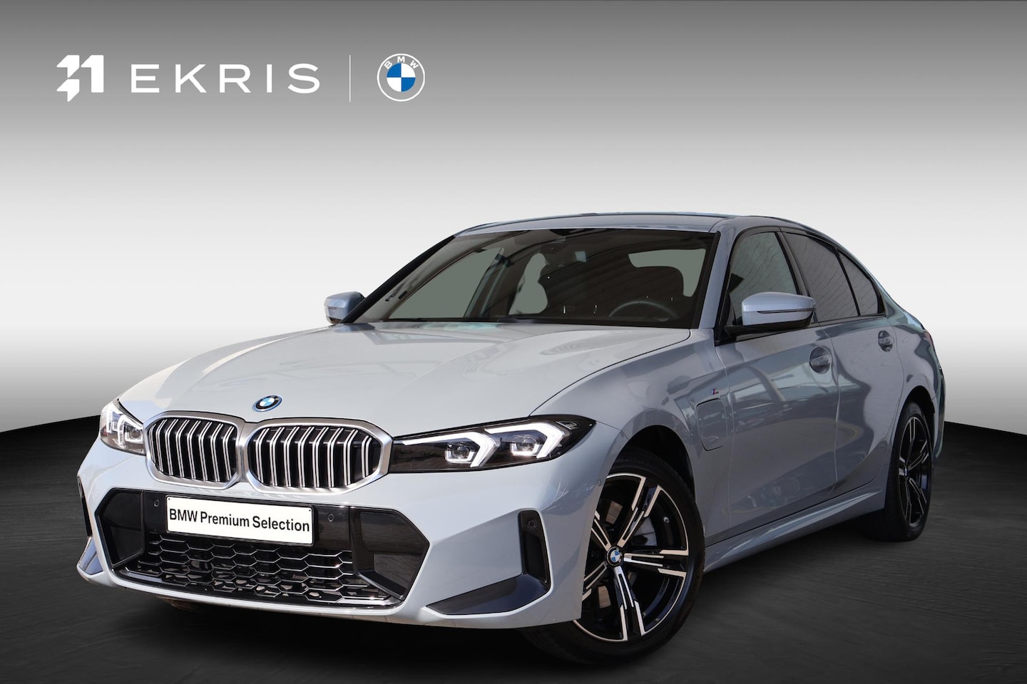 BMW 3-serie - Sedan 330e | M Sport | Comfort Access | Stoelverwarming | Trekhaak - AutoWereld.nl