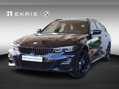 BMW 3-serie Touring - 330e | M Sport Plus | Individual Nachtblau metallic | Glazen Panoramadak | Trekhaak Elektr