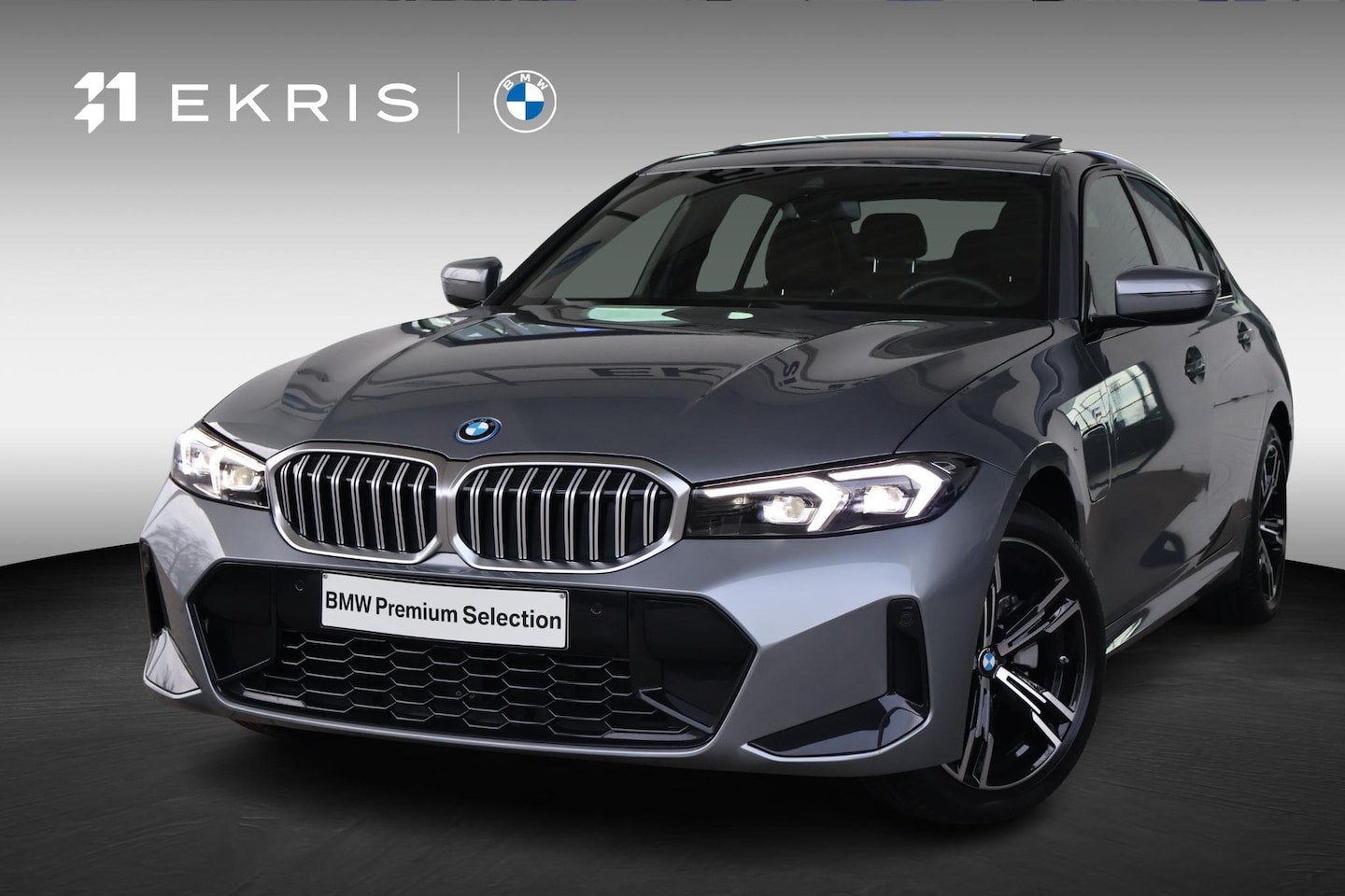 BMW 3-serie - 330e | M Sportpakket | Comfort Pack | Panorama Dak | Lentevoordeel - AutoWereld.nl