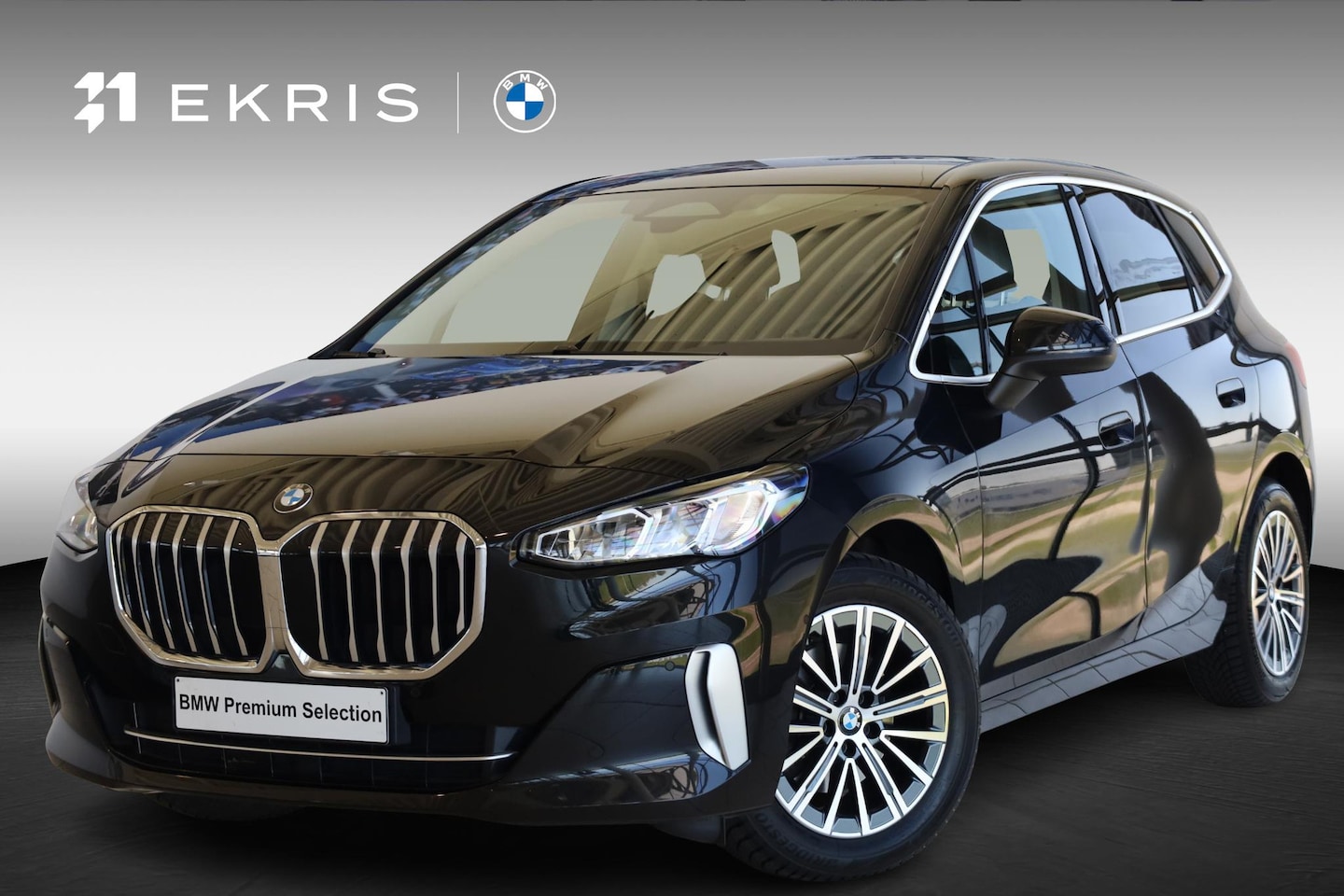 BMW 2-serie Active Tourer - 218i | Harman/Kardon | Achteruitrijcamera | Voorstoelen met Massagefunctie | Elektr. Trekh - AutoWereld.nl