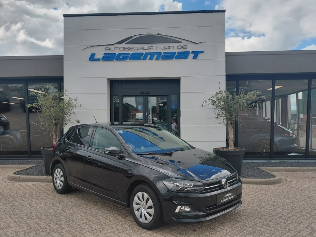 Volkswagen Polo - 1.0 MPI Comfortline Cruise control/Airco/Bluetooth/Radio/ - AutoWereld.nl