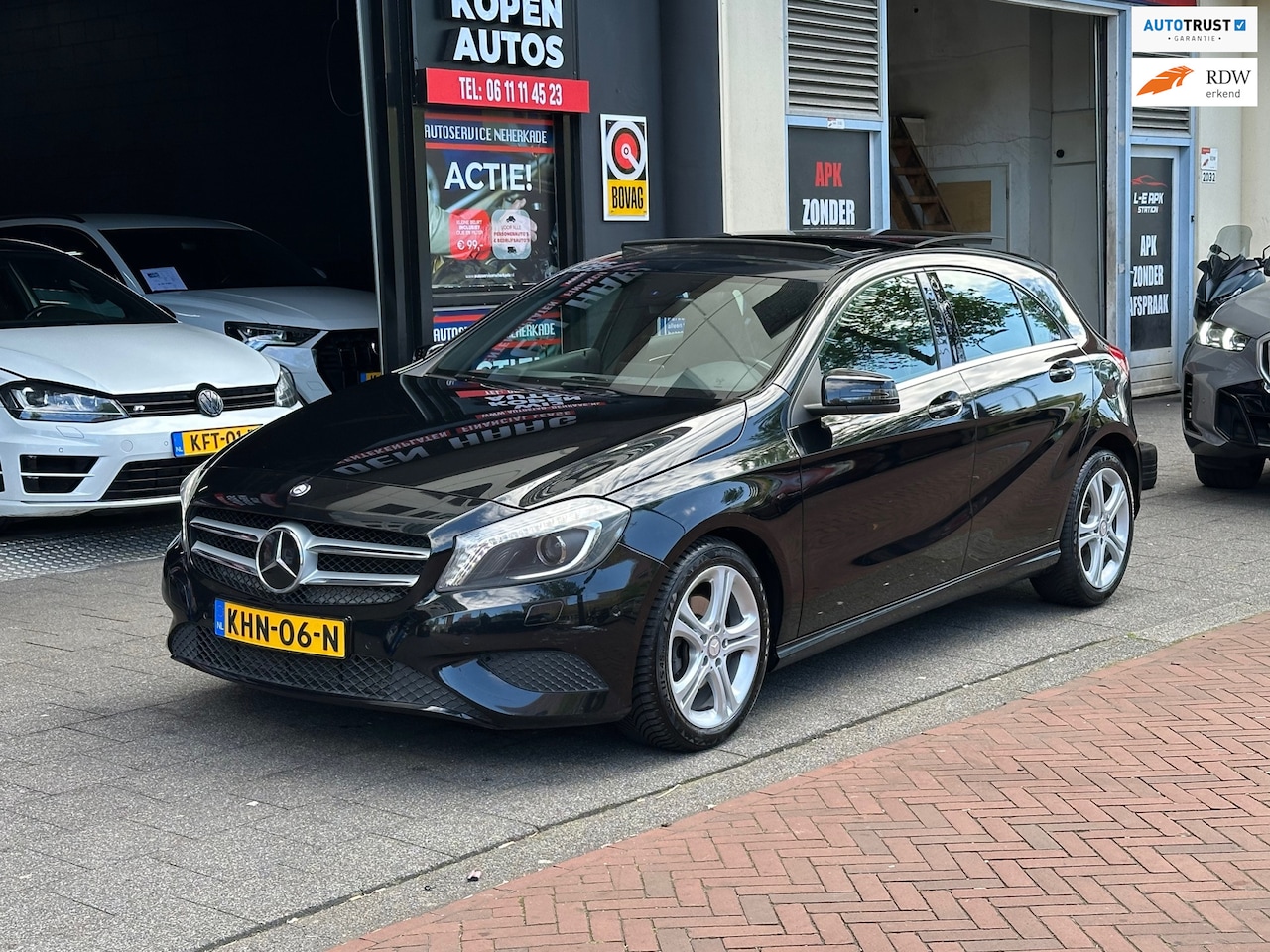 Mercedes-Benz A-klasse - 200 Prestige Automaat Leer Navi Pano - AutoWereld.nl